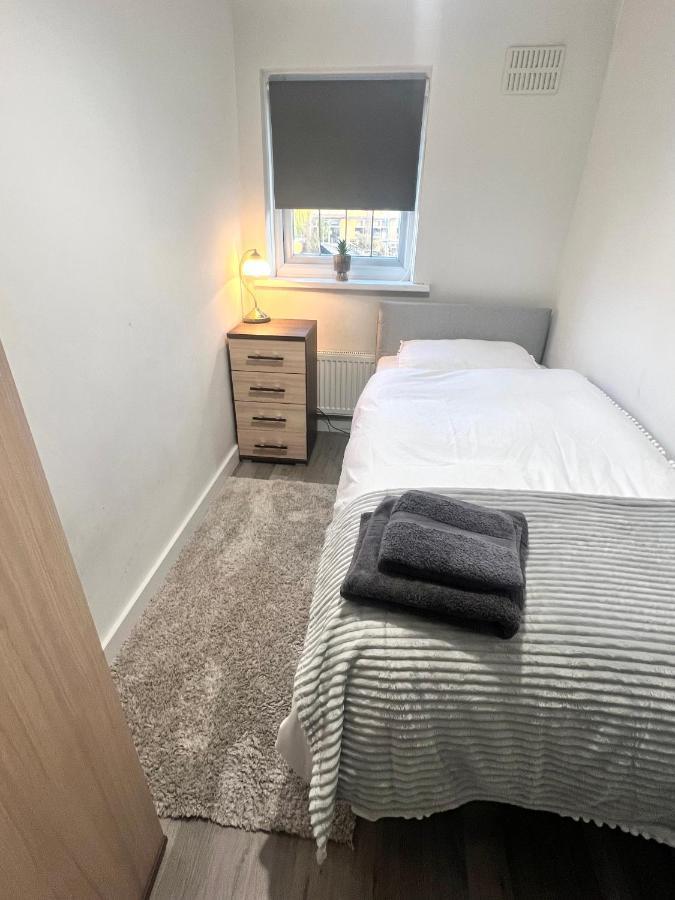 Lovely Single Room London Exterior photo